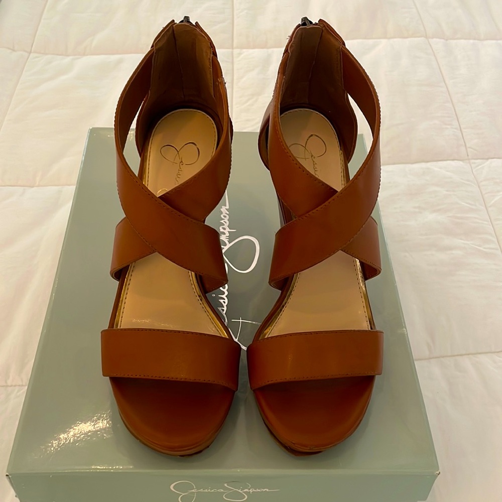 Jessica Simpson brown leather wedge heel; size 7